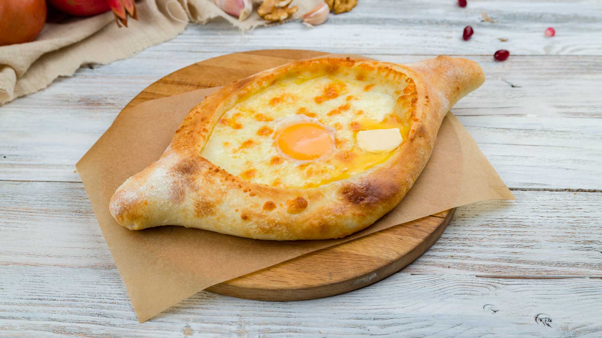 Хачапури по-аджарски