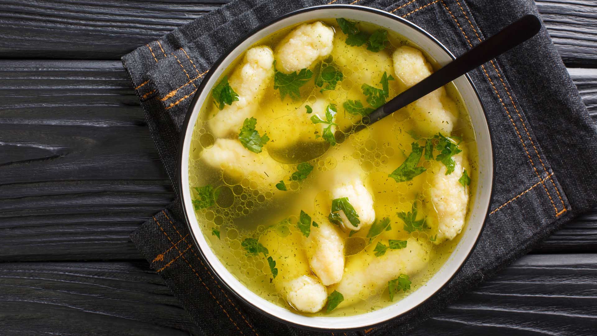 Суп с клецками