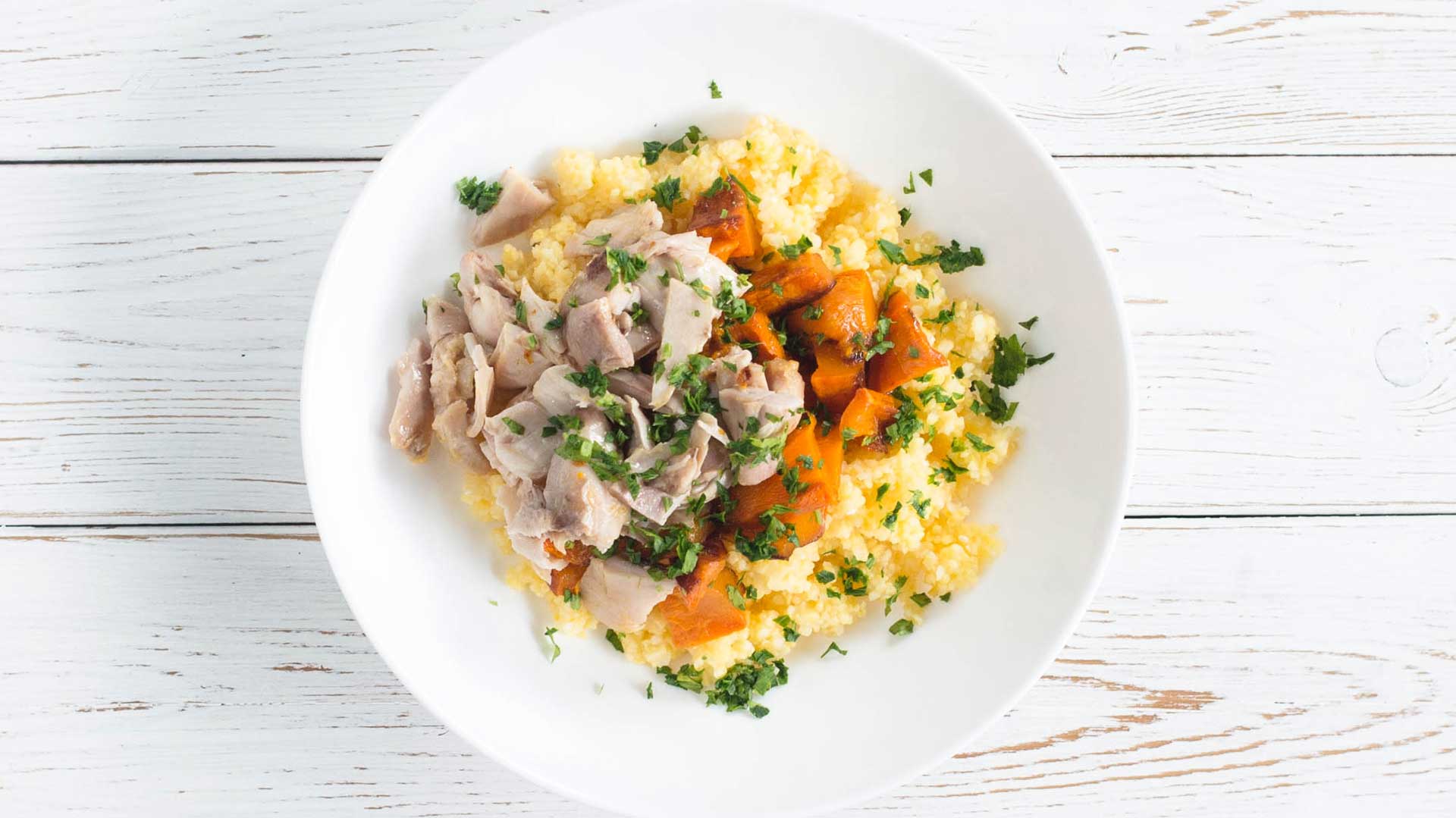 Полента с печеной тыквой и курицей