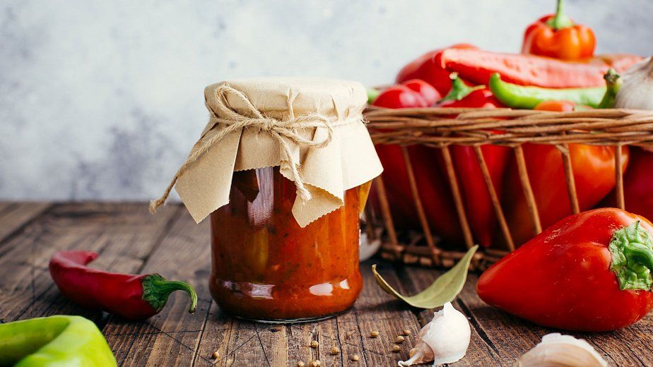 Лечо с томатной пастой
