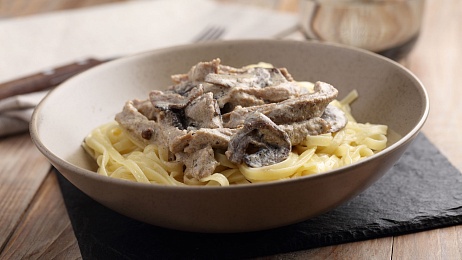 Бефстроганов с говядиной и грибами
