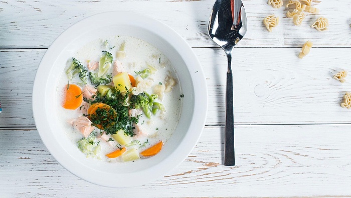 Суп из семги и овощей