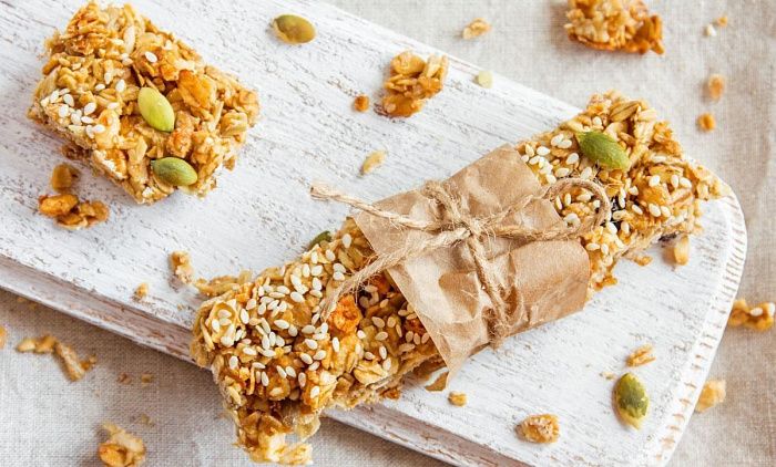 Гранола-батончики с тыквенными семечками